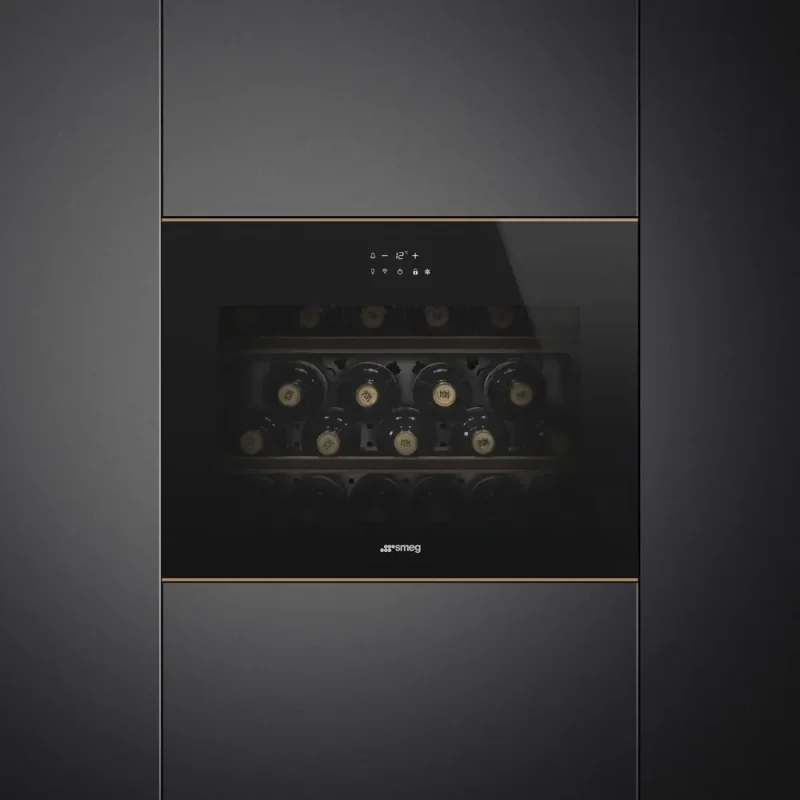 Garrafeira Smeg CVI621RWNR3 - DSN, Preta, Rever. 60x45cm, Connect, F