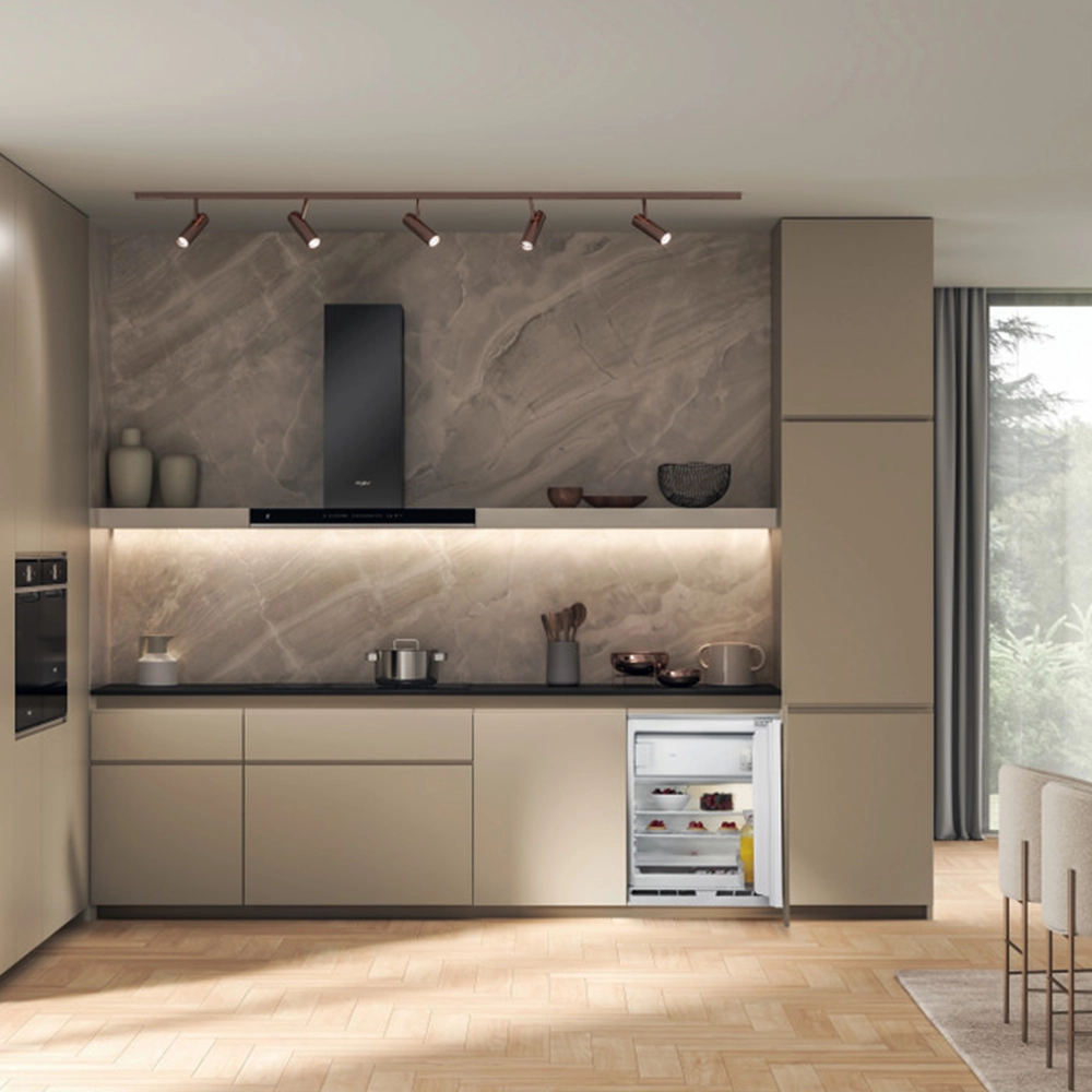 Frigorífico de Bancada Encastre Whirlpool - 82cm - Com Congelador - WBUF011 - Image 2