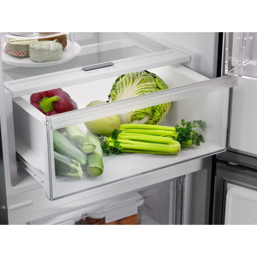 Frigorífico Combinado AEG - 186cm - TwinTech NoFrost - Série 6000 Branco - ORC6N321DW - Image 5