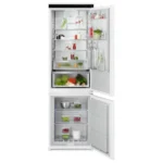 Frigorífico Combinado AEG - Série 7000 No Frost CoolAssist 177.2 cm - 249 L - NSC7C181DS
